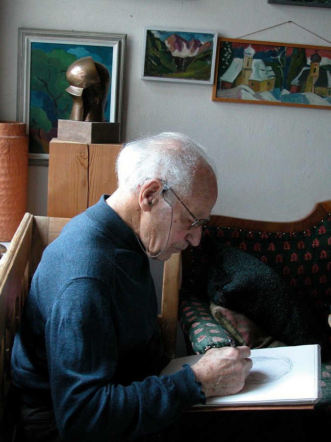Leopold Fetz beim Zeichnen, 2004 Foto Rudolf Sagmeister